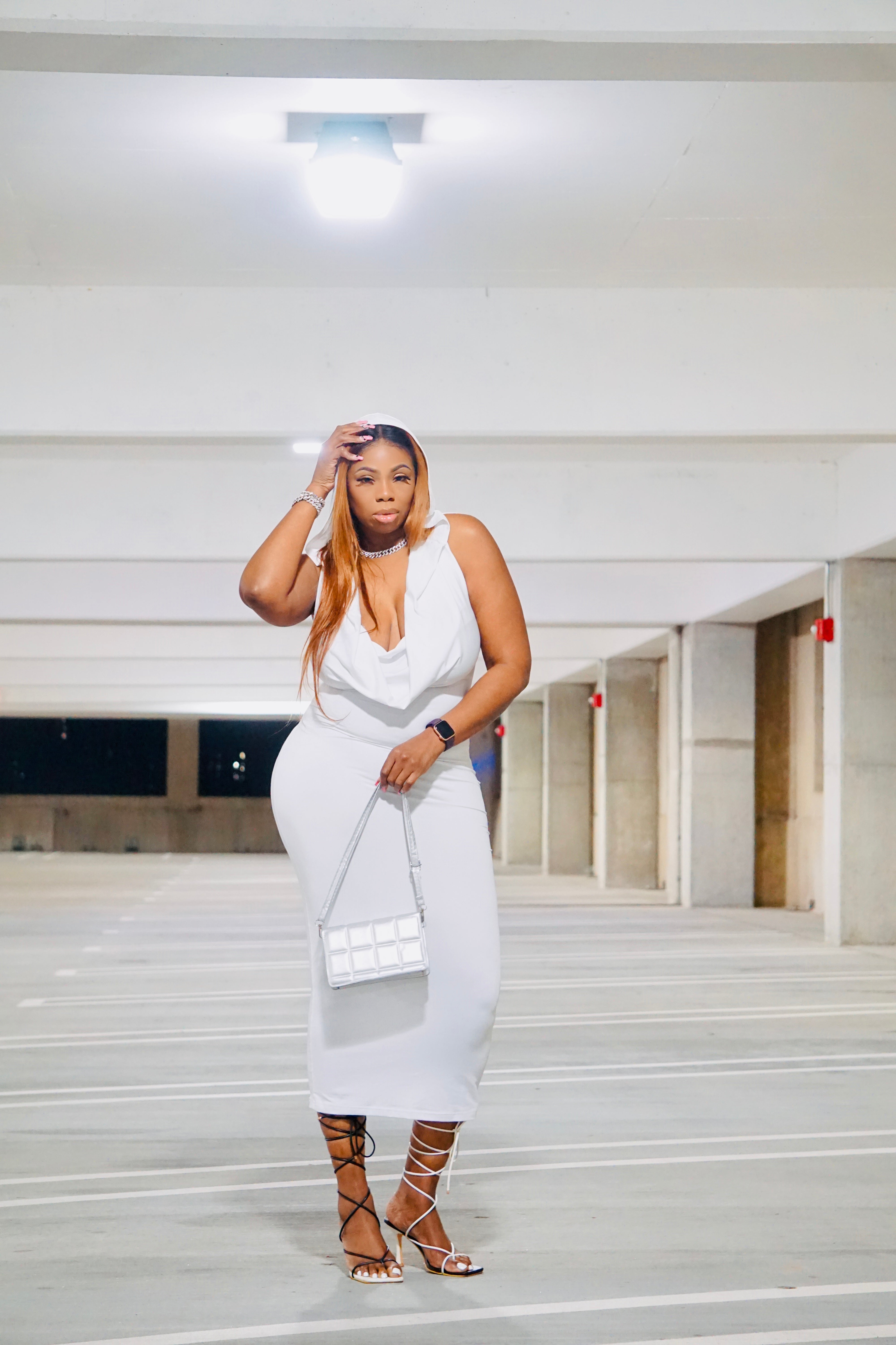 Kauna Hooded White Bodycon Dress – Kauna Dior